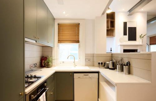 Kensal Green Apartment | The Kensal Green Hideout - Classy 2BDR Apartment