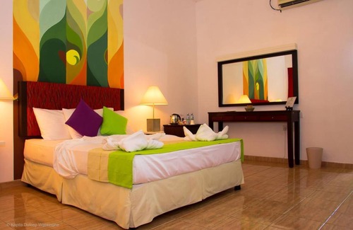 Mahasenpura Hotel | The Kent