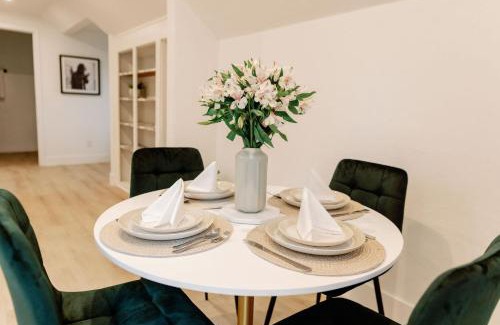 Gainesville Apartment | The Key Reno'd Historic Studio 1 Mile to UF & DT