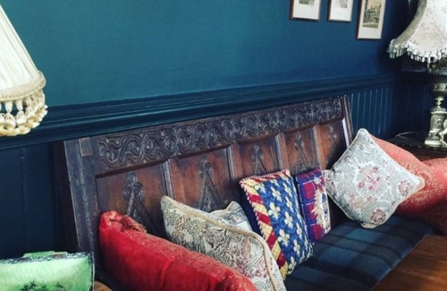 Winchester Hotel | The King Alfred Pub