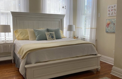 Natchez Bed & Breakfast | The King's Daughters Bed and Breakfast