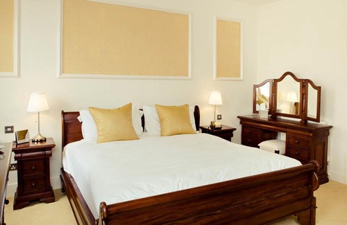 Bicester Hotel | The Kings Arms Hotel