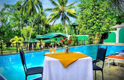 Rajawella Hotel | The Kings Villa