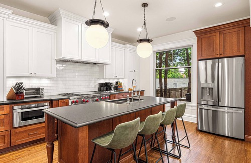 Victorian Village House | The Known: Luxury Short North Oasis/Free Parking