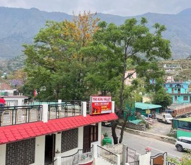Pipalkoti Bed & Breakfast | The kunj valley aasriwad