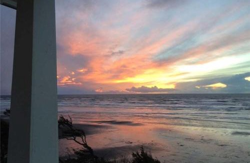 Seabrook House | The Ladybug by Seabrook Hospitality