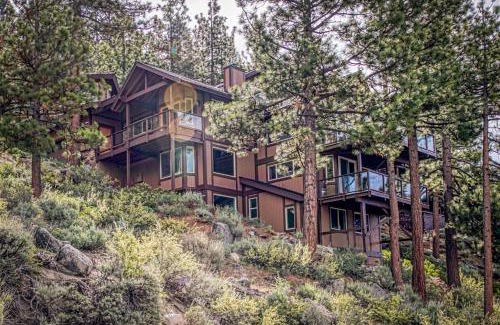 Zephyr Cove House | The Lake Labyrinth
