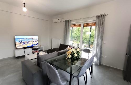Agios Ioannis Apartment | The lake project