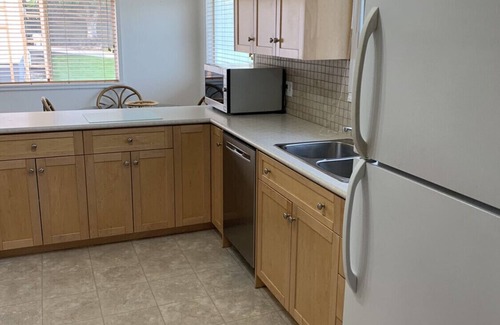 Okanagan-Similkameen House | The Lakefront Get-Away!