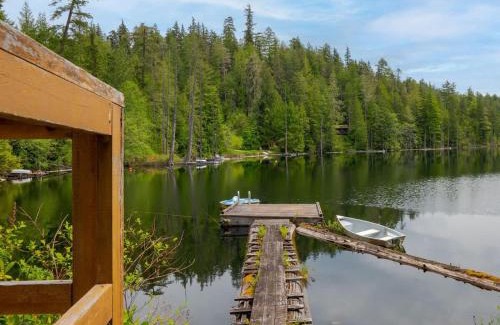 Egmont House | The Lakeside Cottage