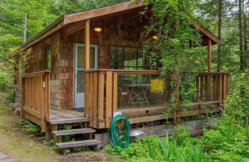 Egmont House | The Lakeside Cottage