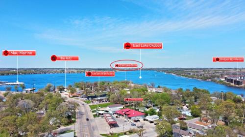 Arnolds Park Villa | The Lakeside Lookout on Gingles Point
