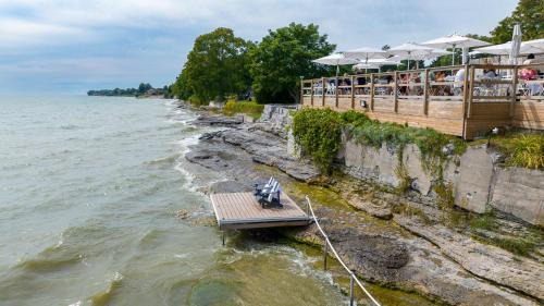 Wellington Hotel | The Lakeside Prince Edward County