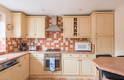 Hythe House | The Landing by Bloom Stays - ideal for families, close to beach and town centre