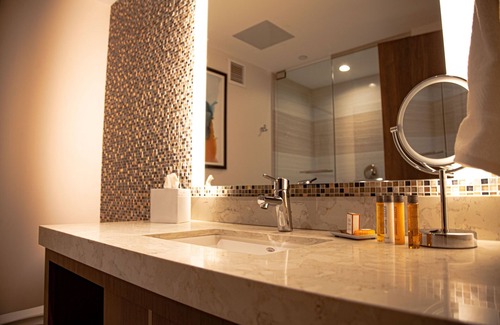 Pittsburgh Hotel | The Landing Hotel at Rivers Casino