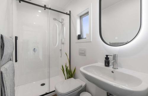 Matakana House | The Landing Pad - Matakana Holiday Retreat