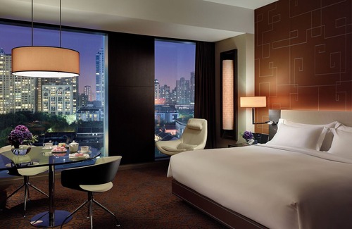 Huaihai Road Commercial Area Hotel | The Langham, Shanghai, Xintiandi