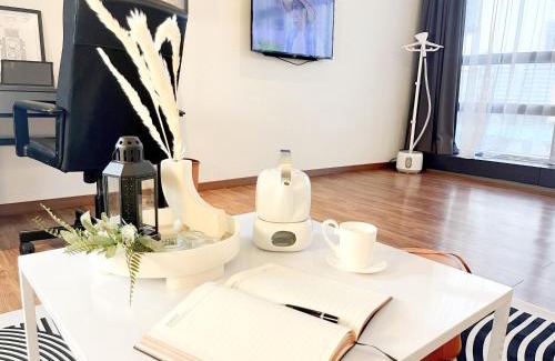 Taman Bukit Pantai Apartment | The Latrobe - Bangsar Trade Centre