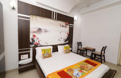 Mount Abu Hotel | The Leef Inn 500ms from Nakki Lake