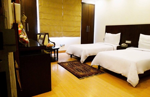 Greater Kailash I Hotel | The Legend Inn - New Delhi