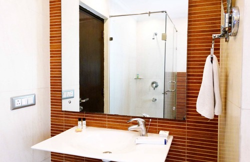 Greater Kailash I Hotel | The Legend Inn - New Delhi