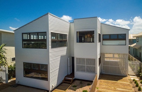 North Creek House | The Lennoxhaus - Architectural Designed Home with Wifi & Foxtel