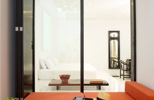 Chaweng City Center Hotel | The Library