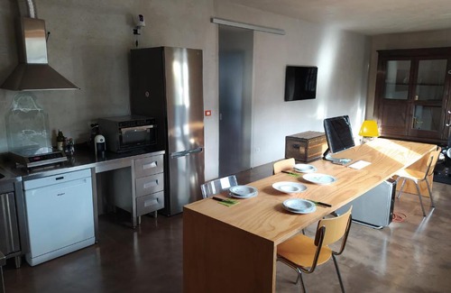 Urago Mella Apartment | THE LiGHTHOUSE