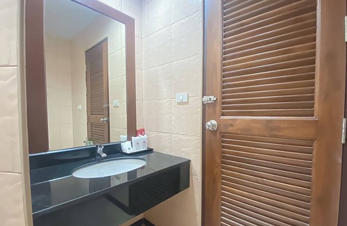 Nakhon Si Thammarat Hotel | The Ligor City Hotel
