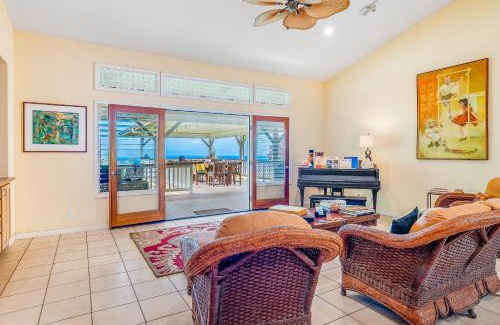 Holualoa House | The Lilikoi - Entire home