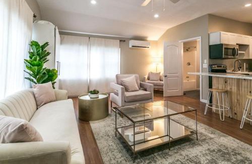 Sylvan Beach Apartment | The Lilly Pad-Luxury in Sylvan Beach
