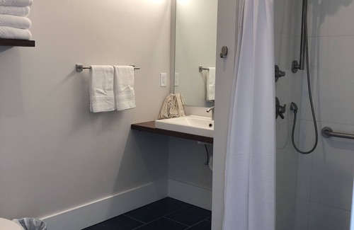 Dahlonega House | The Limelight Inn