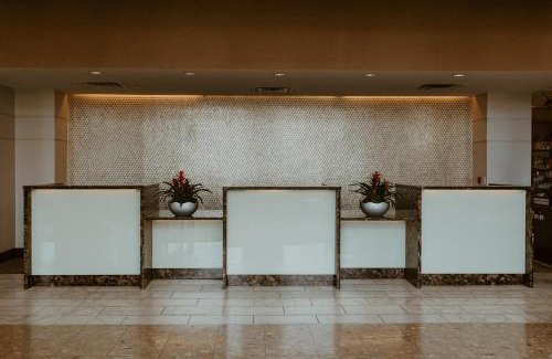 Downtown Lincoln Hotel | The Lincoln Marriott Cornhusker Hotel