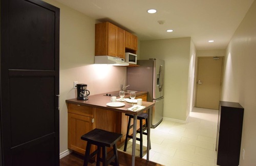 Chetwynd Hotel | The Lion Inn & Suites