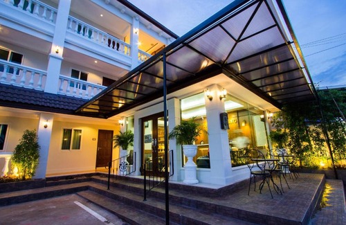 Udon Thani Hotel | The Lion King Hotel Udonthani