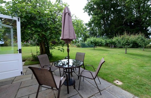 Rolvenden House | The Little House - One Bedroom House, Sleeps 2