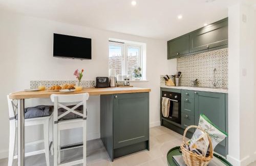 Pontesbury House | The Little House - Uk49129
