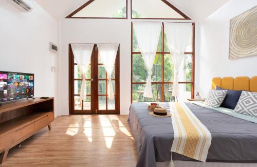 Don Kaeo Ski Chalet | The Little Hut