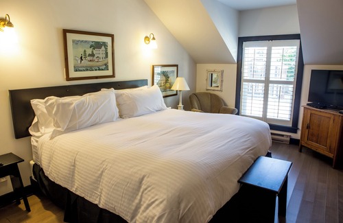 Bayfield Hotel | The Little Inn of Bayfield