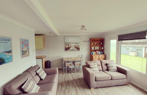 Dartmouth Ski Chalet | The Little Retreat