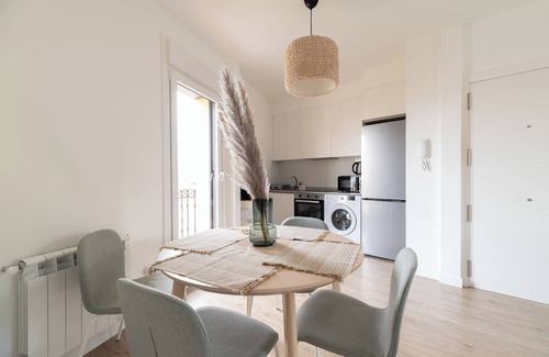 Lavadores Apartment | The little terrace