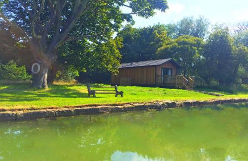 Dunbar Ski Chalet | The Lodge by the Lake, Dunbar