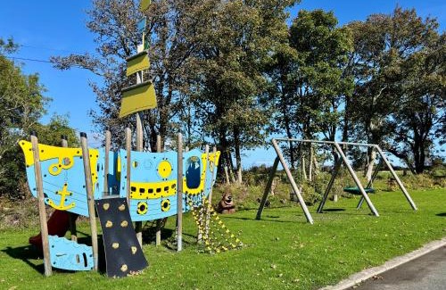 Dinas Cross House | The Lodge