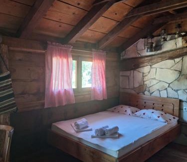 Kotor Municipality Apartment | The LODGE
