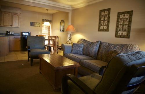 Williams Hotel | The Lodge on Route 66