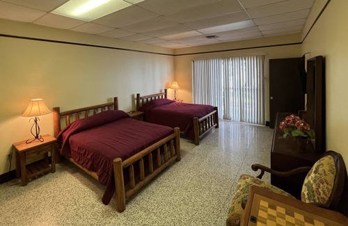Negreet Apartment | The Lodge on Toledo Bend