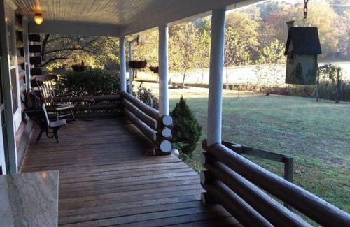 Genoa Cabin | The Lodge The Original Chestnut Log Cabin