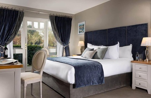 Kilkea Hotel | The Lodges at Kilkea Castle