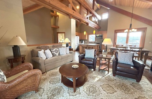 Tolovana Park House | The Lodges B-1 - Beachcomber Vacation Homes