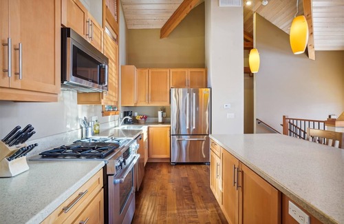 Tolovana Park House | The Lodges D2 - Beachcomber Vacation Homes